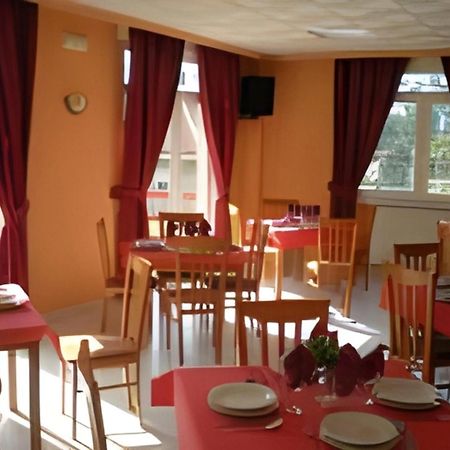 Hotel Campestre Chamuinas Pontevedra Luaran gambar